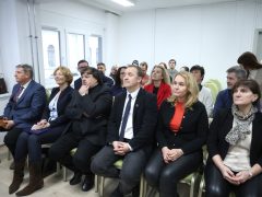 Szeged, SZTE, egyetem, Bölcsészet- és Társadalomtudományi Kar, BTK, megújult, felújított, Petőfi Sándor sugárút, épület, átadó