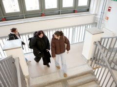 Szeged, SZTE, egyetem, Bölcsészet- és Társadalomtudományi Kar, BTK, megújult, felújított, Petőfi Sándor sugárút, épület, átadó