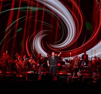 A nagystílű székely torreádor: Molnár Levente is színre lép a Carmenben. Fotó: Molnár Levente hivatalos Facebook-oldala