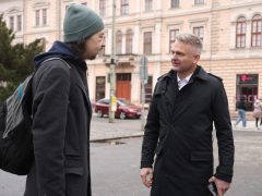 Szeged, képviselőjelölt, Gajda Attila, Tisza Párt, Széchenyi tér, aláírás gyűjtés, politika