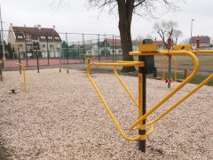 Szeged, felújított, Szabadság tér, futó pálya