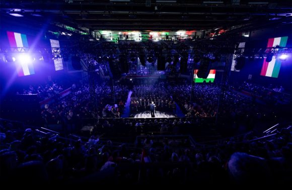 Orbán Viktor. Békéscsaba. DPK gyűlés. Fotó: Orbán Viktor hivatalos FB