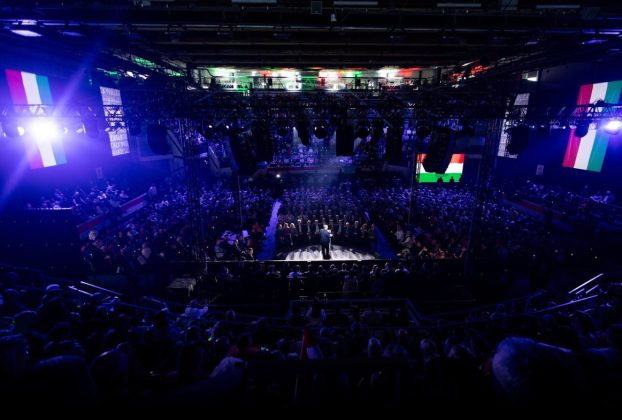 Orbán Viktor. Békéscsaba. DPK gyűlés. Fotó: Orbán Viktor hivatalos FB