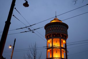 Szeged, Télbúcsúztató, kézműves vásár, Szent István tér, víztorony, máglya, Télboszorka, kiszebáb, égetés