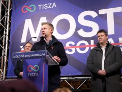 Szeged, Magyar Péter, Tisza Párt, kampánykörút, kampány, politika, Széchenyi tér