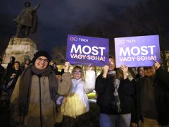 Szeged, Magyar Péter, Tisza Párt, kampánykörút, kampány, politika, Széchenyi tér