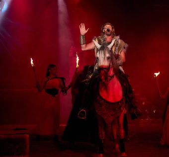 Júniusban kezdi tizenkettedik évadát a mórahalmi Patkó Lovas és Szabadtéri Színház. Fotó: Patkó Lovas És Szabadtéri Színház, Mórahalom