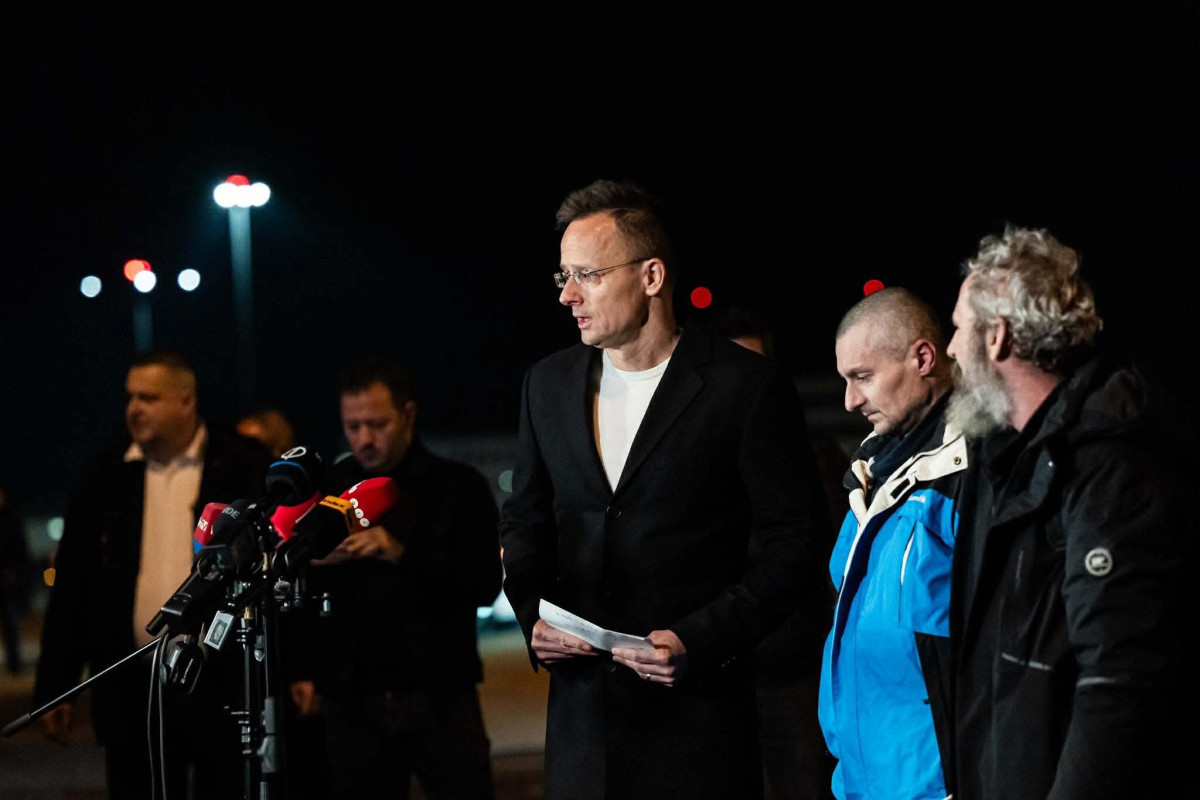 Vlagyimir Putyin szabadon engedett két magyar állampolgárságú hadifoglyot. Fotó: Szijjártó Péter hivatalos Facebook-oldala