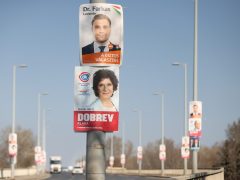 Szeged, választás, politikai plakát, plakát, Bertalan híd, politika