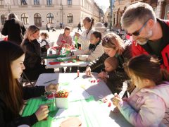 Szeged, március 15., ünnepség, koszorúzás, Klauzál tér, zászlófelvonás, Széchenyi tér, Botka László, Kossuth kifli