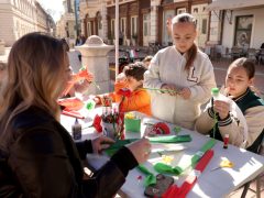 Szeged, március 15., ünnepség, koszorúzás, Klauzál tér, zászlófelvonás, Széchenyi tér, Botka László, Kossuth kifli