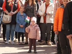 Szeged, március 15., ünnepség, koszorúzás, Klauzál tér, zászlófelvonás, Széchenyi tér, Botka László, Kossuth kifli