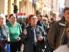 Szeged, március 15., ünnepség, koszorúzás, Klauzál tér, zászlófelvonás, Széchenyi tér, Botka László, Kossuth kifli