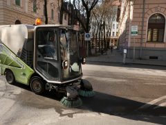 Szeged, tavasz, takarítás, takarító gép, Victor Hugo utca, belváros