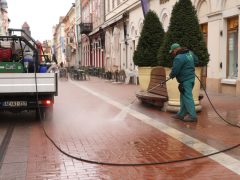 Szeged, tavasz, tavaszi takarítás, takarítás, Kárász utca, belváros