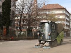 Szeged, tavasz, tavaszi takarítás, takarítás, Somogyi utca, belváros