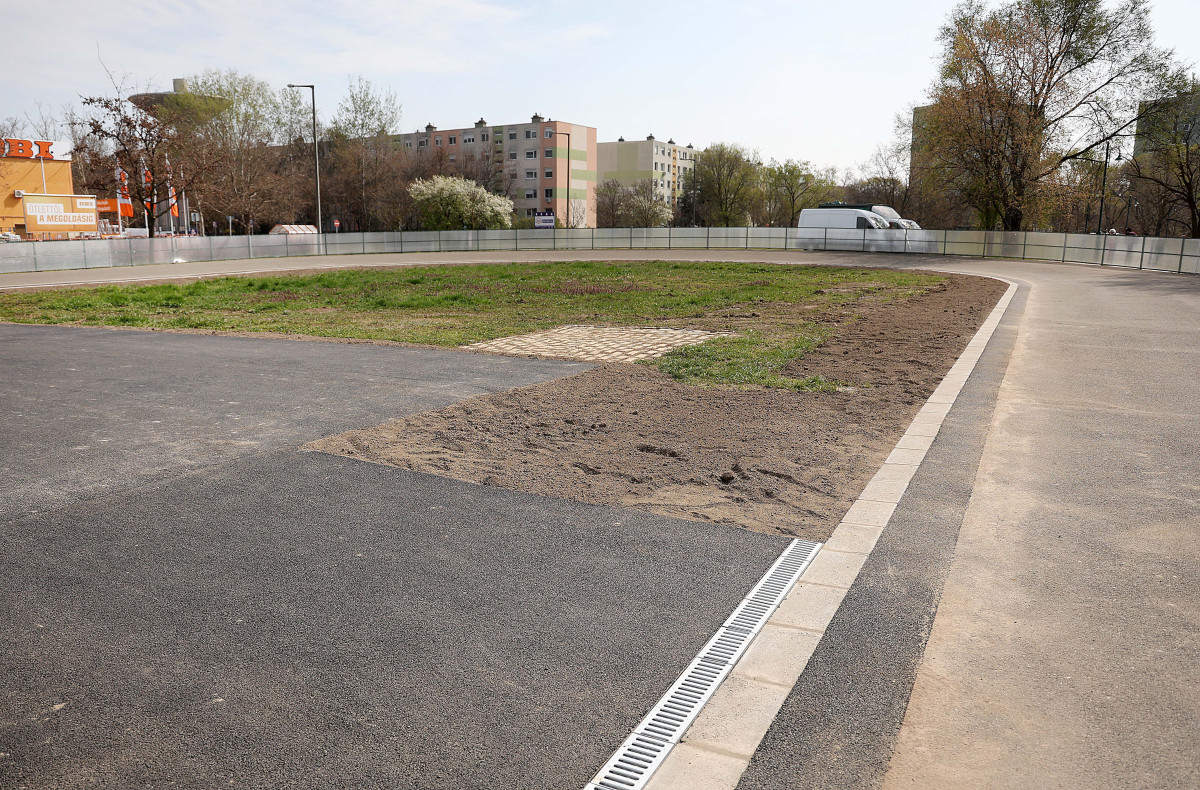 Szeged, felújítják, felújítás, Szatymazi utca, görkorcsolyapálya, Ménesi Imre