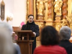 Szeged, történelmi emlékpont, Alsóvárosi Ferences Templom, kolostor, templom, felavatták, tábla