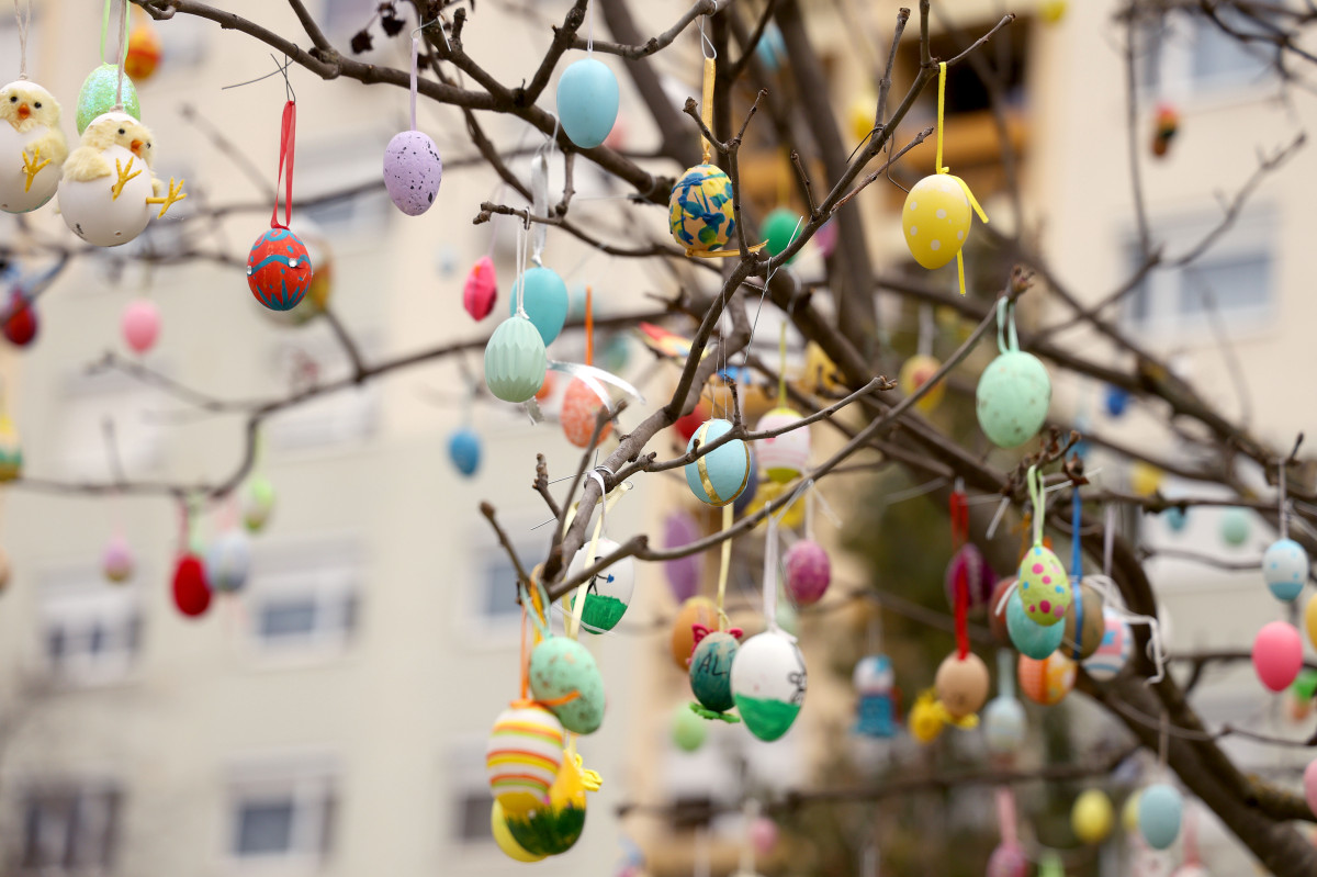 Szeged, tojásfa, húsvét, tojás, Vér-tó