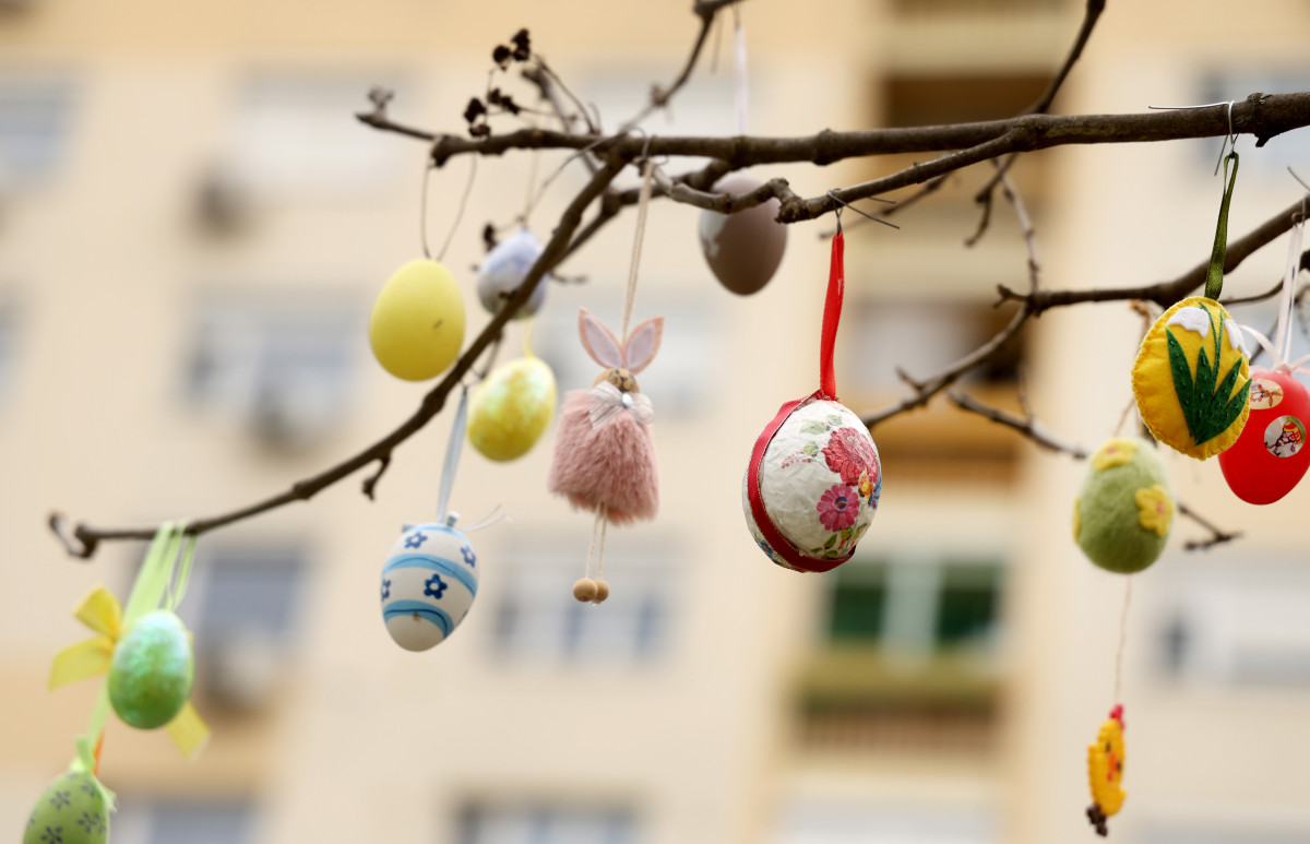 Szeged, tojásfa, húsvét, tojás, Vér-tó