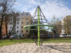 Szeged, Tabán utca, játszótér, gyerekek