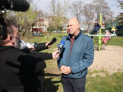 Szeged, Tabán utca, játszótér, gyerekek