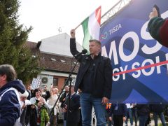 Algyő, Magyar Péter, Tisza Párt, országjárás, utcafórum, politika, választás