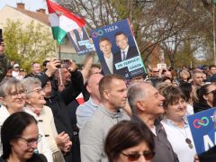 Algyő, Magyar Péter, Tisza Párt, országjárás, utcafórum, politika, választás