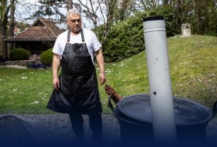 Így készül a húsvétra Orbán Viktor