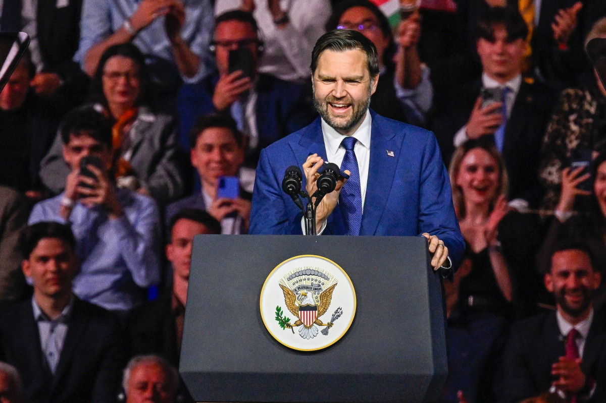 JD Vance, az Amerikai Egyesült Államok alelnöke és felesége Budapesten. Fotó: Magyarország Kormánya hivatalos FB