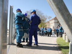 Szeged, Alsó-Tisza-vidéki Vízügyi Igazgatóság, ATIVIZIG, mobilgát, mobil árvízvédelmi fal, szerelési gyakorlat