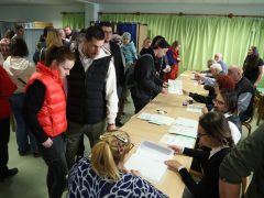 Szeged, Országgyűlési választás, választás, 2026. április 12., átszavazók, szavazás, szavazók, Radnóti Miklós Gimnázium