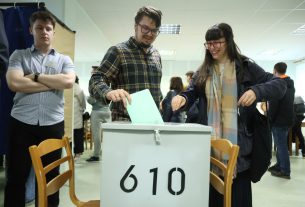 Szeged, Országgyűlési választás, választás, 2026. április 12., átszavazók, szavazás, szavazók, Radnóti Miklós Gimnázium