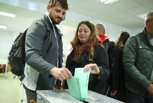 Szeged, Országgyűlési választás, választás, 2026. április 12., átszavazók, szavazás, szavazók, Radnóti Miklós Gimnázium