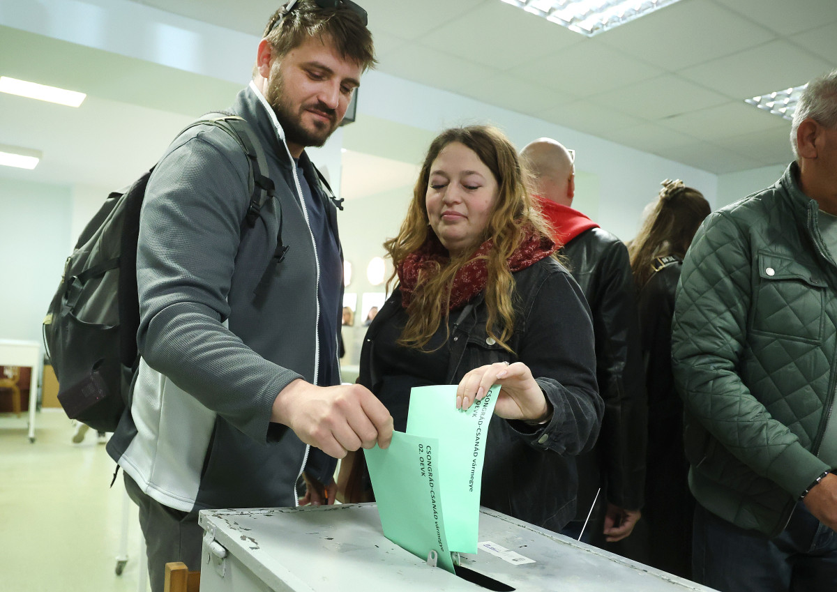 Szeged, Országgyűlési választás, választás, 2026. április 12., átszavazók, szavazás, szavazók, Radnóti Miklós Gimnázium