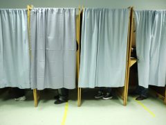 Szeged, Országgyűlési választás, választás, 2026. április 12., átszavazók, szavazás, szavazók, Radnóti Miklós Gimnázium