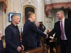 Szeged, Stumpf Péter, Gajda Attila, városháza, átvette, országgyűlési képviselő, megbízólevél