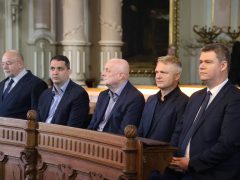 Szeged, Stumpf Péter, Gajda Attila, városháza, átvette, országgyűlési képviselő, megbízólevél