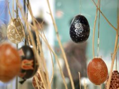 Szeged, Keze nyomán aranyvirág, kiállítás, Agóra, Fetter Ferencné Boha Mária, Népművészet Mestere, népművészet