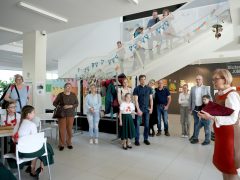 Szeged, Keze nyomán aranyvirág, kiállítás, Agóra, Fetter Ferencné Boha Mária, Népművészet Mestere, népművészet