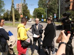 Szeged, Hont Ferenc utca, buszforduló, egyirányú forgalmi rend, új parkolóhelyek