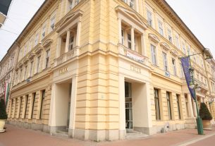 Szeged, bezár, Kárász utca, étterem, Nüx, vendéglátás