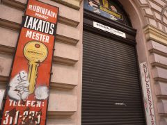 Szeged, 65 év után, bezárt, Rubinfalvi Lakatos műhely, Rubinfalvi, kulcsmásoló, Feketesas utca