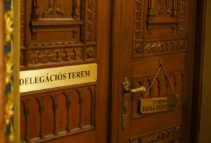Megkezdődik a leendő kormány miniszterjelöltjeinek parlamenti bizottsági meghallgatása. Fotó: Orbán Anita hivatalos FB
