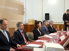 Szeged, Szegedi Ítélőtábla, Szegedi Törvényszék, összbírói értekezlet, bírók, bíróság