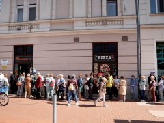 Szeged, jegyiroda, Szegedi Szabadtéri Játékok, ingyenes, Ajándékkoncert, jegy, sorbanállás