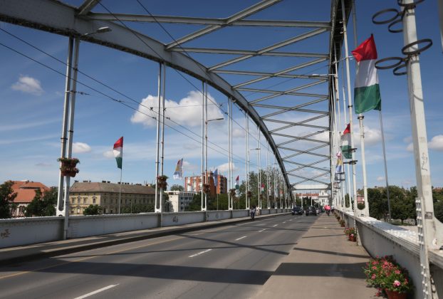 Szeged, Borfesztivál, Szeged Napja, muskátli, Belvárosi híd