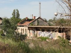 Szeged, vasúti közraktár, raktár, épületek, 145 éves, MÁV, bontás