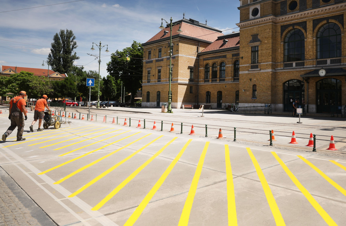 Szeged, Indóház tér, felújítás, forgalom, közlekedés