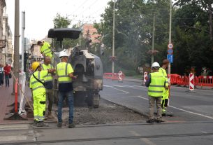 Szeged, Széchenyi tér, Híd utca, felújítás